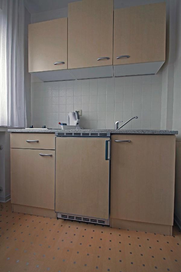 Airport Hotel Karsten Kolonia Zewnętrze zdjęcie